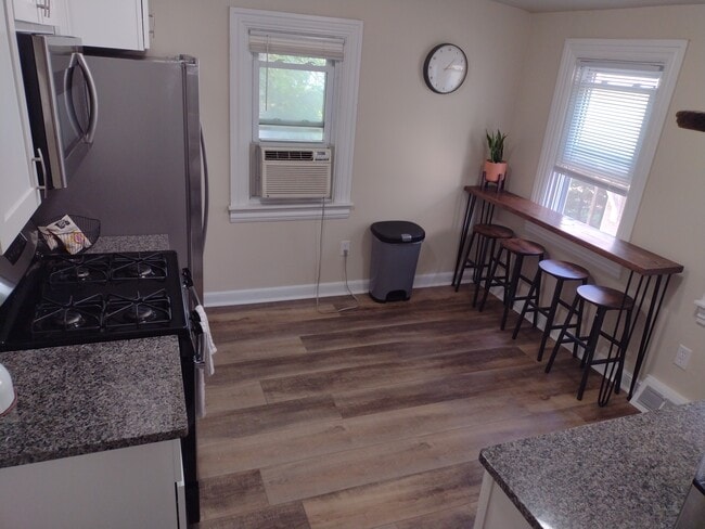 441 W Lemon St unit 2nd floor, Lancaster, PA 17603 - photo 7