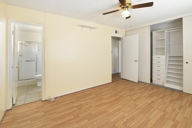650 Ridgeway Ln unit 2, La Habra, CA 90631 - photo 7