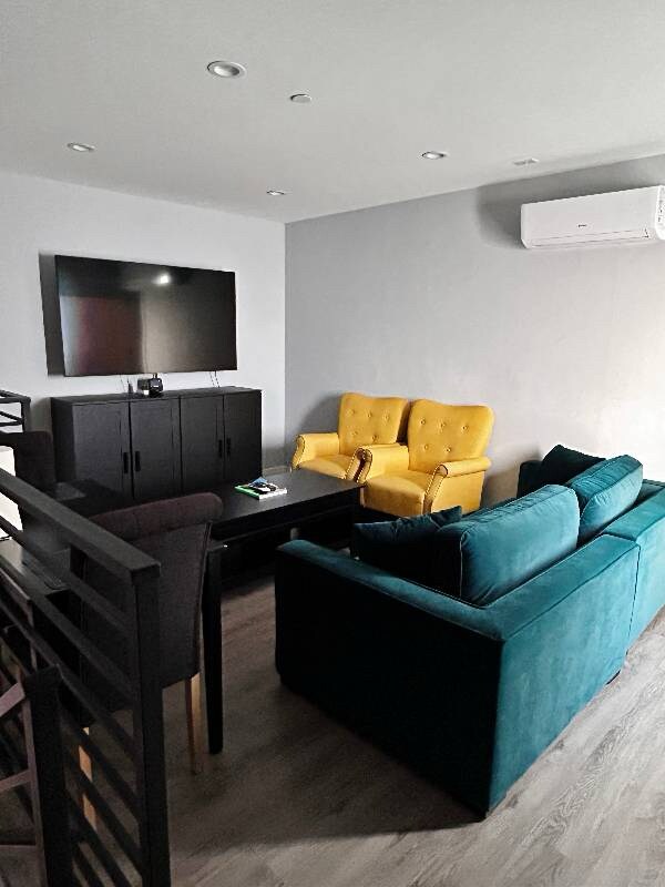 712 N Fuller Ave, Los Angeles, CA 90046 - photo 7