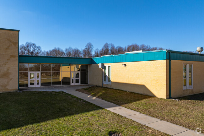 Cherry Hill Middle School is a part of the Cecil County Public School District.
