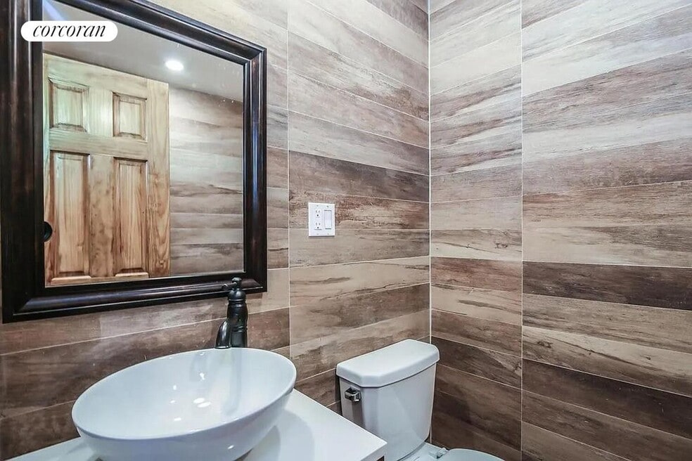 1250 Herkimer St, Brooklyn, NY 11233 - photo 1