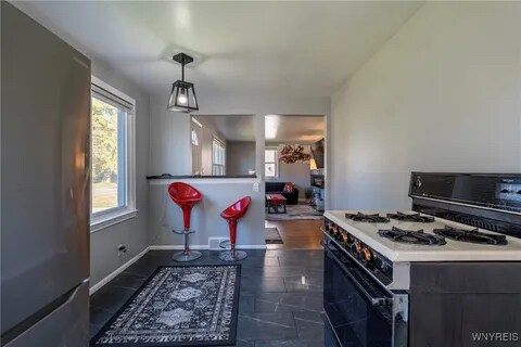 5645 West Ln, Lake View, NY 14085 - photo 4