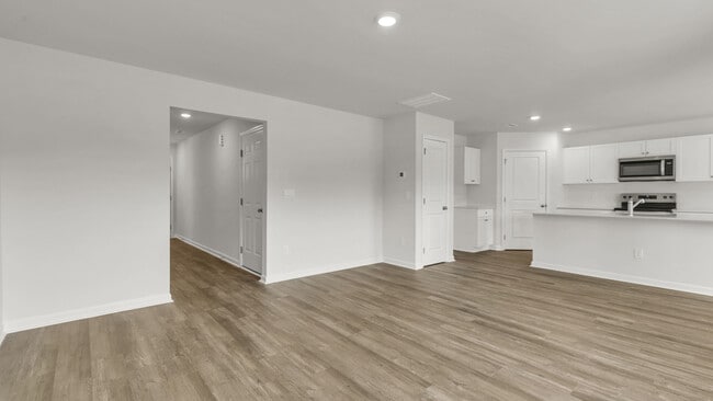 5344 Ironwood Dr unit 38808371, Winston Salem, NC 27127 - photo 5