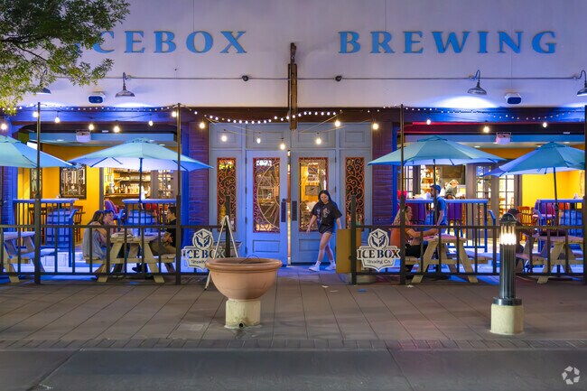 Icebox Brewing in Constancia M. Palmer serves up local brews with a lively patio vibe.