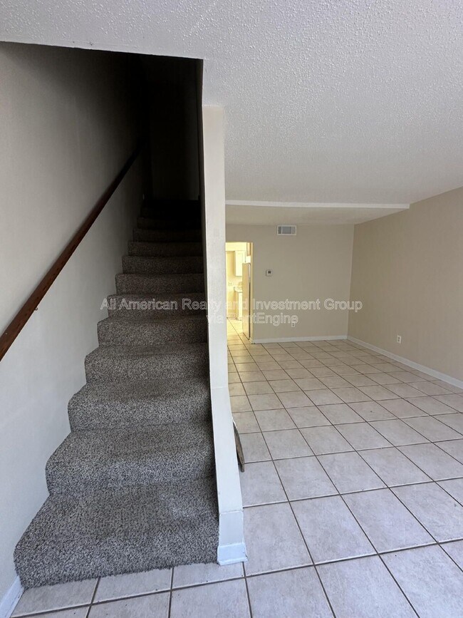 146 Alabama Ave NW unit A, Fort Walton Beach, FL 32548 - photo 2