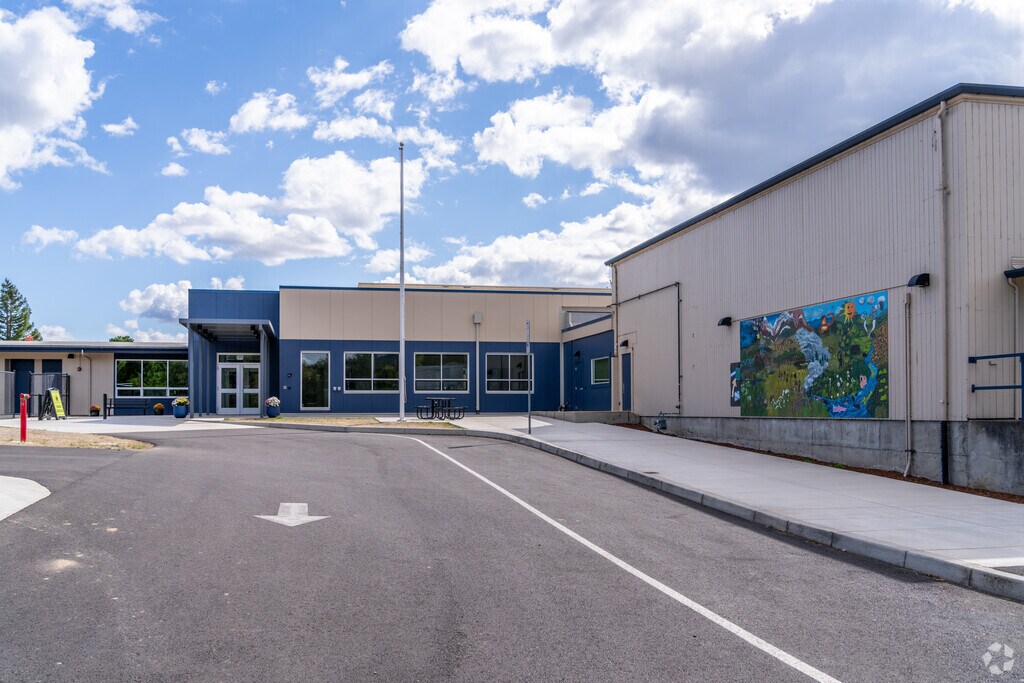 Mt. View Elementary School serves grades K-5 in Corvallis, Oregon.