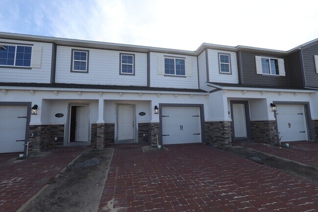 4136 Campsite Loop, Orlando, FL 32824 - photo 4