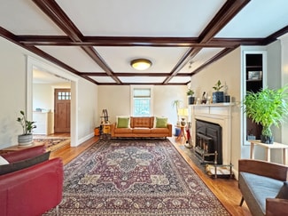 99 Hancock St, Auburndale, MA 02466