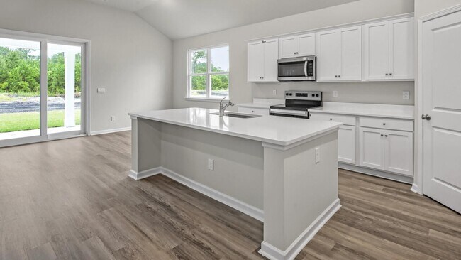 5052 Roundhead Dr, Leland, NC 28451 - photo 4