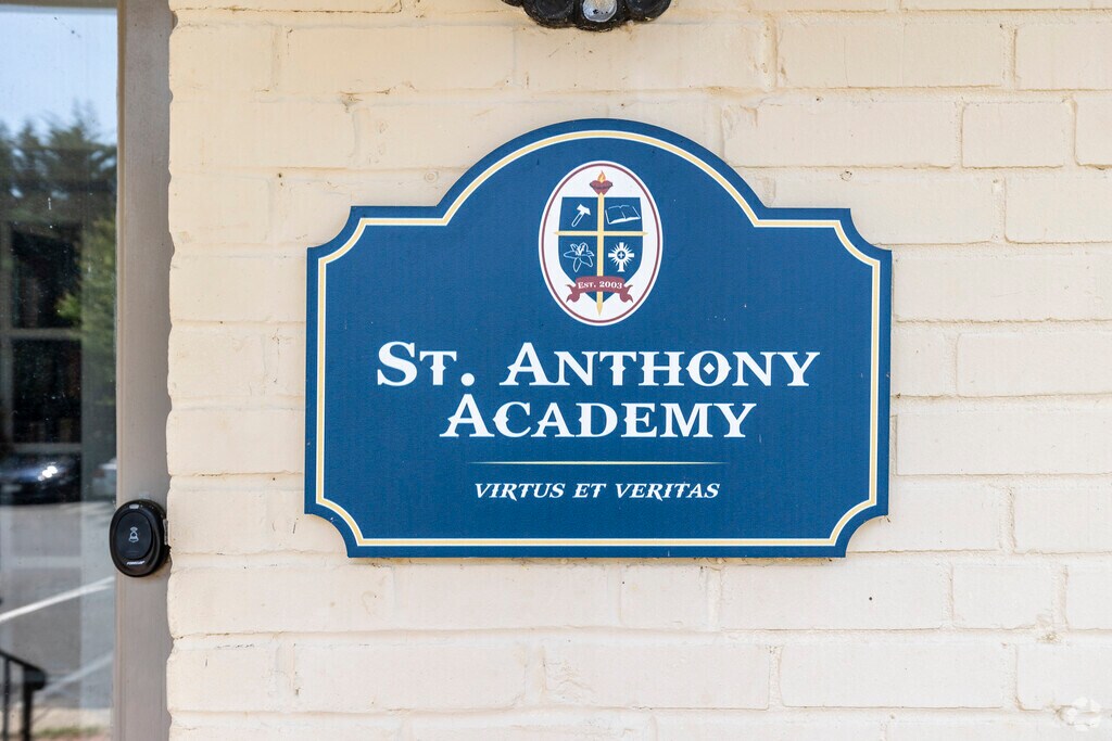 The St. Anthony Academy offers students quality education in a religious setting near Fairfax.