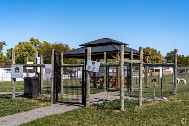 Ultimutt has space for both small and large dogs.