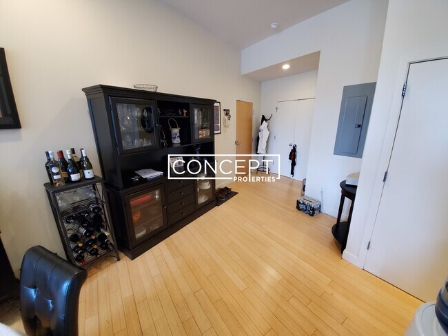490 Harrison Ave unit 203CP, Boston, MA 02118 - photo 6