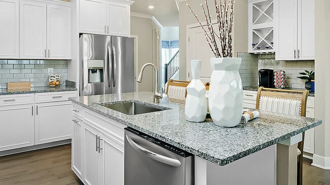 165 Grand Overlook Dr, Gettysburg, PA 17325 - photo 4