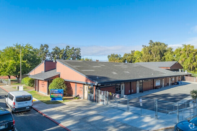 Lucerne Elementary School