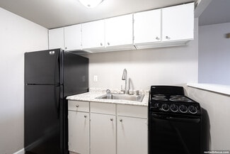 1761 Maricopa Dr, Oshkosh, WI 54904
