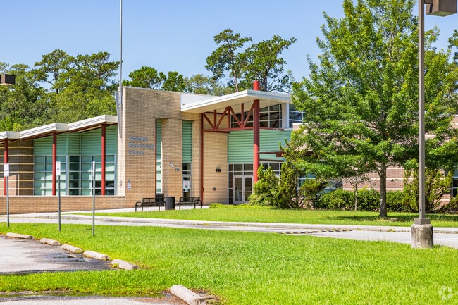 Oakland Elementary is a public school in West Ashley.