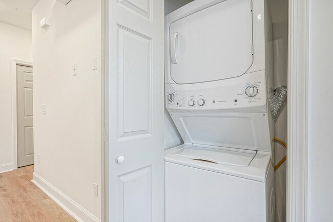 1934 S 23rd St unit 2, Philadelphia, PA 19145 - photo 6