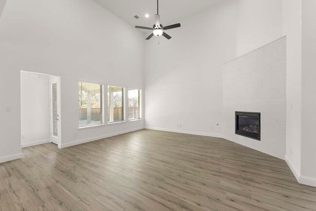 4321 Glenn Springs Way, Little Elm, TX 75068 - photo 4