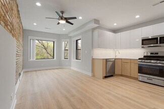 1558 W Juneway Terrace, Chicago, IL 60626