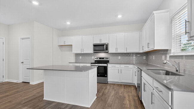 212 Calebs Corner Place, Spring Lake, NC 28390 - photo 3