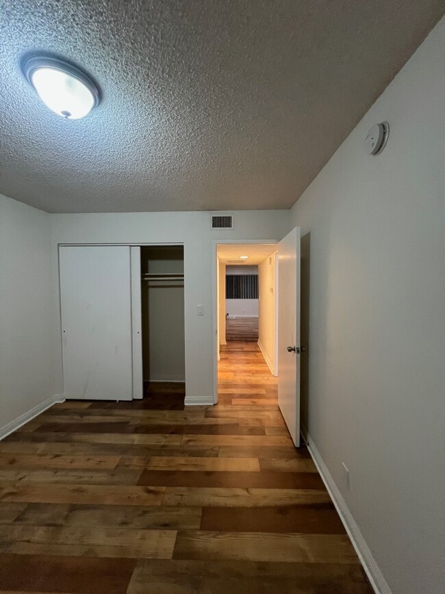 1447 E Windsor Rd, Glendale, CA 91205 - photo 4