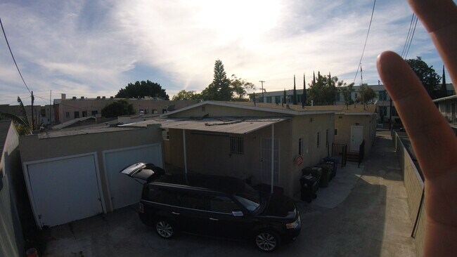 1132 N Mariposa Ave, Los Angeles, CA 90029 - photo 7