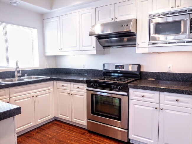 Atlantic Times Square, Monterey Park, CA 91754 - photo 7