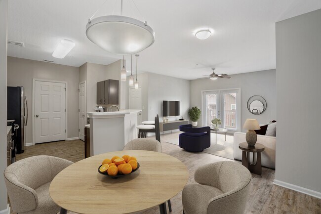 Colonnade at Eastern Shore, Daphne, AL 36526 - photo 5