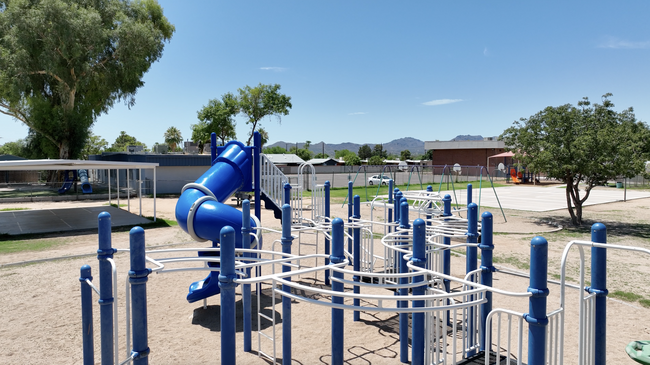 Homer Davis Elementary School offers a modern playground to their Flowing Wells students.