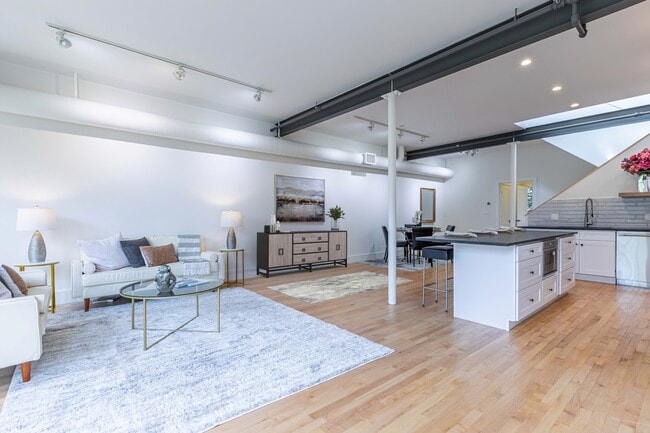 58 Regent St unit 1, Cambridge, MA 02140 - photo 6