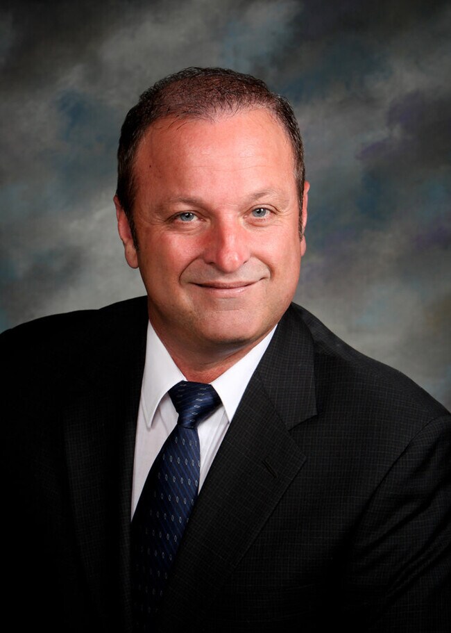 Tim Helton
