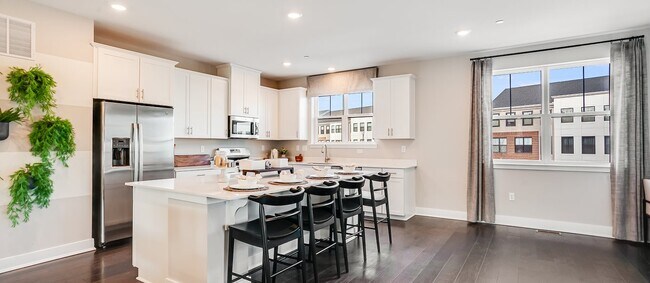 101 Aaron Truehart Way unit 36033921, Hopewell Township, NJ 08560 - photo 2