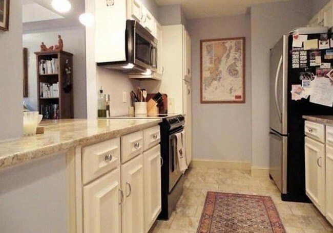 416 Commonwealth Ave unit 319, Boston, MA 02215 - photo 6