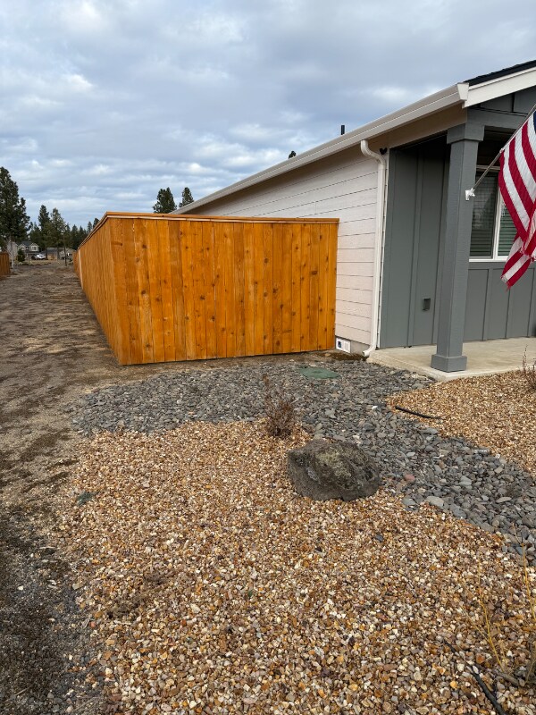 16650 Grey Pne St, La Pine, OR 97739 - photo 2