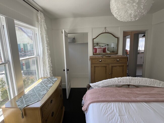 1122 9th St unit Petch Manor Apt. 1, Eureka, CA 95501 - photo 7