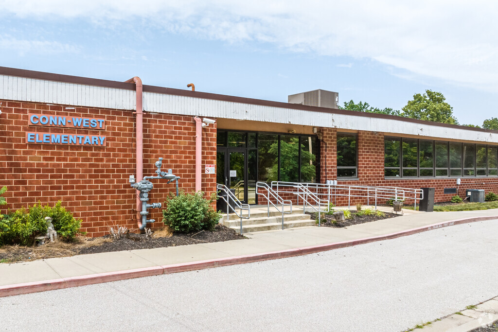 Conn-West Elementary is in Grandview, MO.