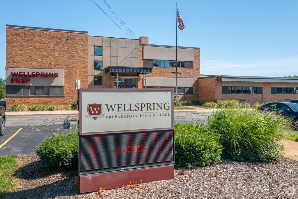 The Wellspring Preparatory High School sign is what students first see in the Creston region.