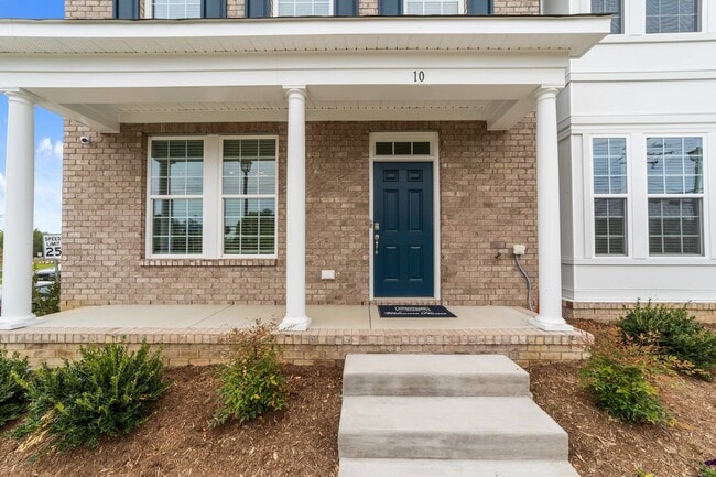 140 Freeman Dr, Hampton, VA 23666 - photo 3