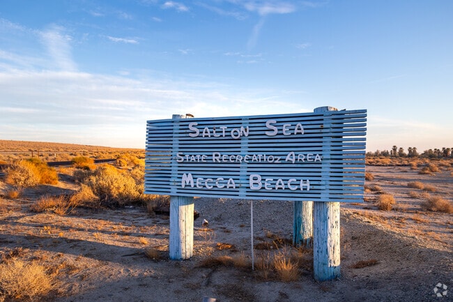 Find activities such as hiking and boating at Mecca Beach on the Salton Sea.