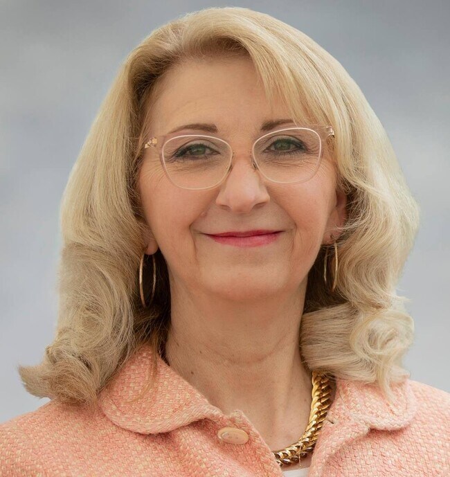 Christine Tirotta