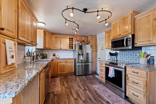 15916 Hill Top Cir, Wilder, ID 83676 - photo 6