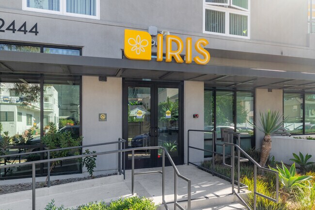 The Iris, Los Angeles, CA 90064 - photo 3