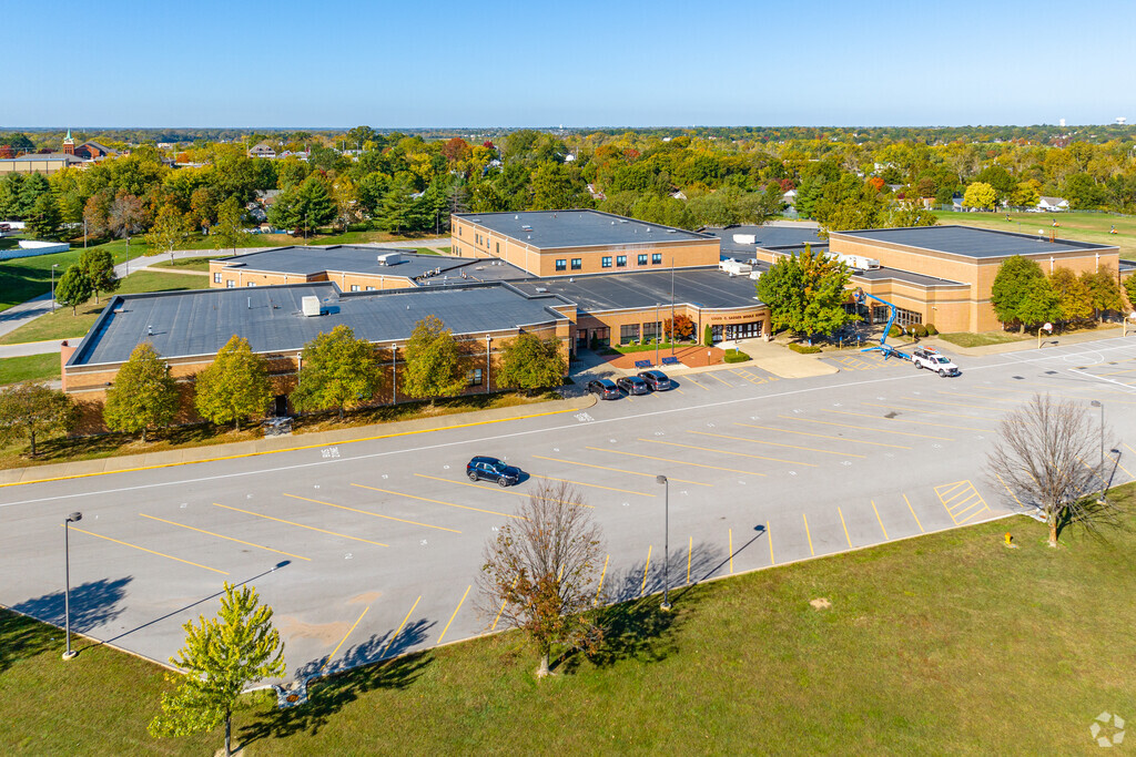 Saeger Middle School campus in Cottleville.