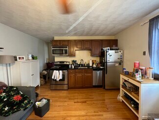 221 Holland St, Somerville, MA 02144