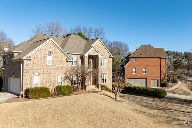 The traditional colonial-style homes in Edenwilde are perfect timeless, elegant design.