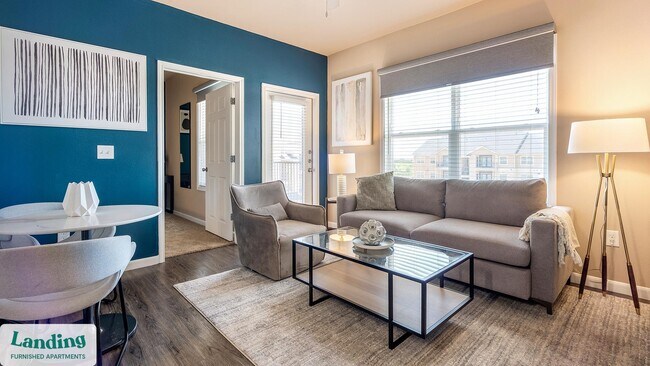 1767 Tx-46 unit 7306.1409660, New Braunfels, TX 78130 - photo 2