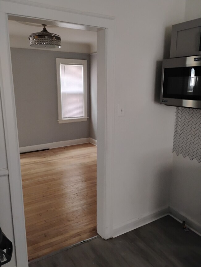 17147 Hartwell St unit Turner properties, Detroit, MI 48235 - photo 6