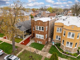 5304 W Cornelia Ave Unit 2, Chicago, IL 60641
