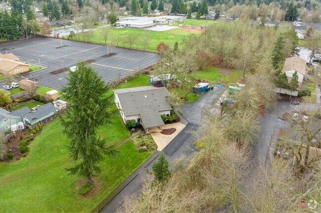 Wellsprings Friends School is a private school located on W 18th Ave in Eugene, Oregon.