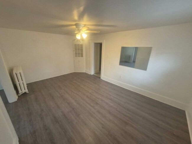 1311 16th Ave unit 2nd floor, Altoona, PA 16601 - photo 2